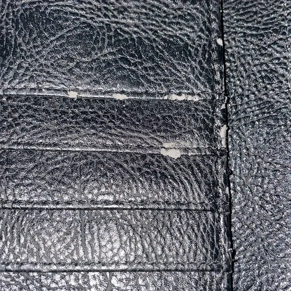 Bench Wallet - Picture 6 of 8